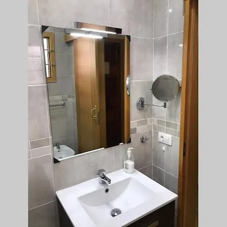Apartamento Toplage. Blick. Sauber. Guenstig. Pool. Gepflegt