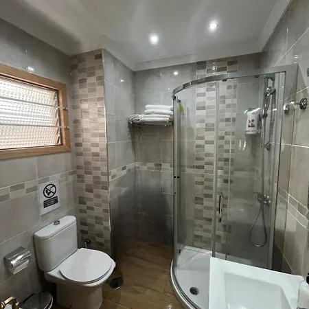 Apartment Toplage. Blick. Sauber. Günstig. Pool. Gepflegt