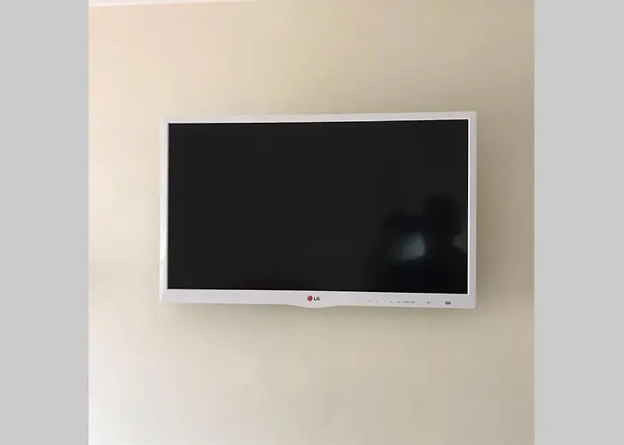 Appartement Toplage. Blick. Sauber. Guenstig. Pool. Gepflegt *